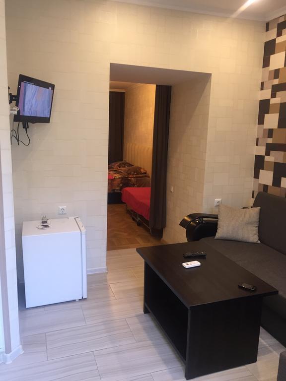 Garry Apartment Тбилиси Екстериор снимка